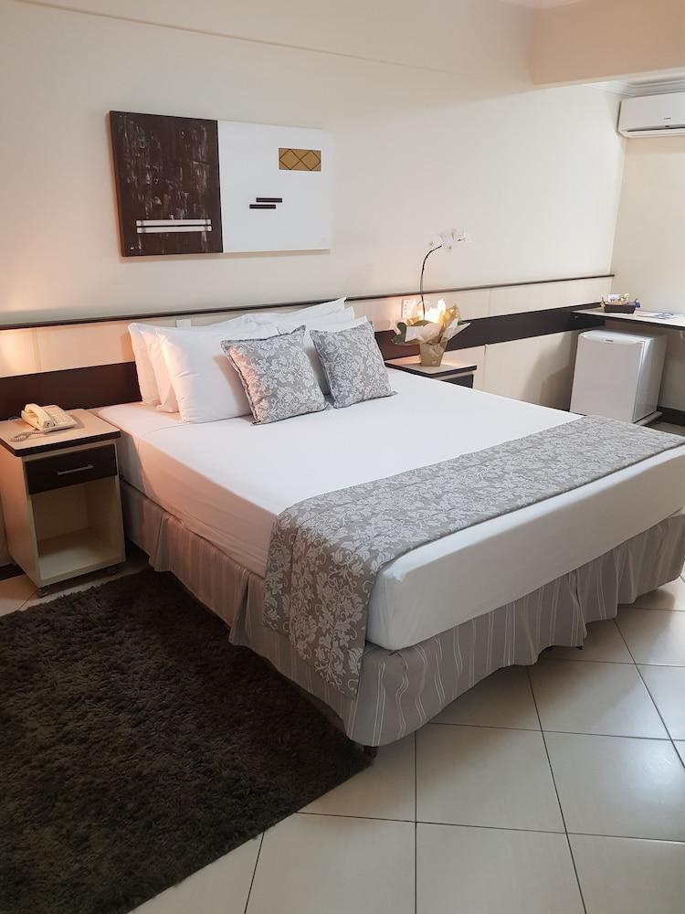 Hotel Cristal Rio Claro Экстерьер фото